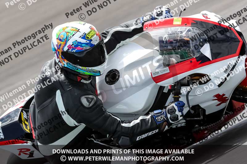 estoril;event digital images;motorbikes;no limits;peter wileman photography;portugal;trackday;trackday digital images